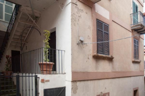 Hotels in Strongoli